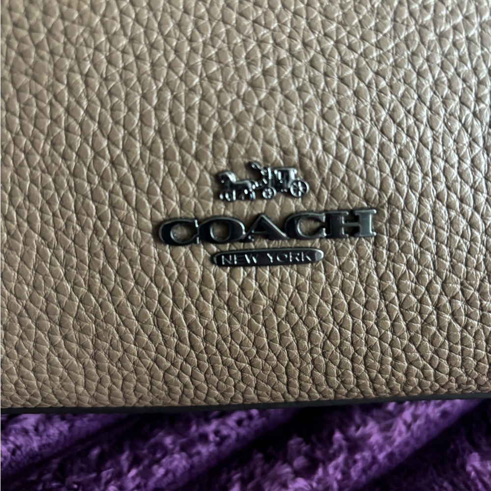 Coach Laurel Brown Pebbled Leather - Picture 4 of 7